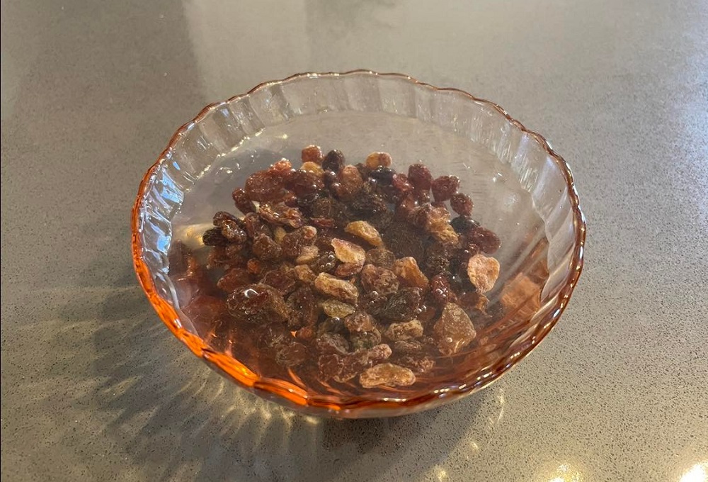 4.raisins_1000x680 Recette Salade printanière betterave carotte Ayurvéda Révolution